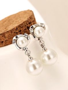 Silver Fashionable   Alloy  Dangle    Jewelry White Gold Pearl Earrings, Trendy Stud Earrings, Faux Pearl Earrings, Stud Jewelry, Gold Pearl Earrings, Freshwater Pearls Earrings, Trendy Earrings, Beaded Dangle Earrings, Pearl Stud Earrings