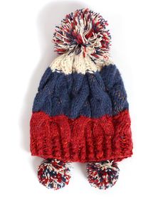 Pom Pom Beanie Winter Beanie, Pom Beanie, Dream Wardrobe, Little Things, Clothing And Shoes, Winter Hats, Pom Pom, Sewing Crafts