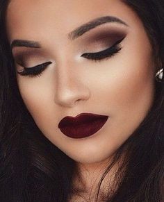 Bridal Smokey Eye, Fall Bridal Makeup, Bridal Smokey Eye Makeup, Maroon Makeup, Maroon Lips, Burgundy Eye Makeup, Moody Elopement, Burgundy Makeup, Burgundy Lips