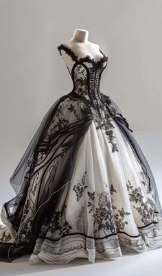 Gothic Wedding Dress Victorian, Black And White Prom Dresses, Goth Wedding Dresses, Era Victoria, Old Fashion Dresses, Fantasy Dresses, White Prom Dress, Prom Dress Inspiration