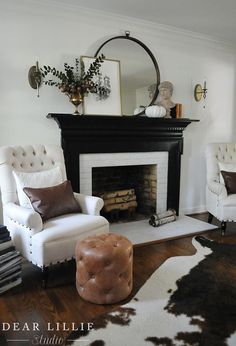 the living room is clean and ready to be used for christmas decorations, including a fireplace