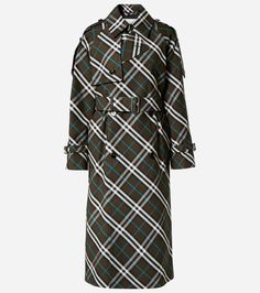 Burberry Check trench coat (Mytheresa). Material: polyester, cotton. Colour: Snug Ip Check #fashion #coat #trench #trenchcoat #clothes #outfits #luxury #burberry Burberry Trench, نظارات شمسية, Long Trench, Long Trench Coat, Burberry Women, Tailored Pants, Outerwear Coats, Double Breasted, Dress To Impress