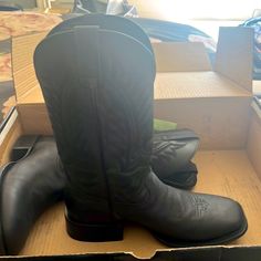 Brand New Never Worn Black Cowboy Boots Mens Black Cowboy Boots, Western Snip Toe Boots For Business, Western Style Snip Toe Moto Boots For Formal Wear, Formal Western Moto Boots With Snip Toe, Western Style Business Boots With Reinforced Heel, Western Style Snip Toe Moto Boots For Formal Occasions, Classic Round Toe Moto Boots For Rodeo, Classic Moto Boots With Round Toe For Rodeo, Classic Moto Boots For Rodeo With Round Toe