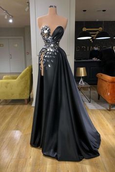 Black Dresses Wedding, Elegant Black Dresses, Crystal Prom Dress, Satin Fashion, Prom Dresses Online, Mermaid Evening Dresses, Gala Dresses, Dress Evening, Mermaid Prom Dresses