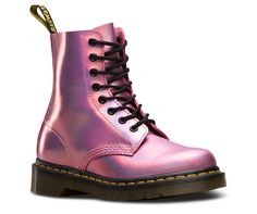 1460 Pascal Iced Metallic | Women's Boots | Official Dr. Martens Store - EU Dr Martens Wedding, Pink Doc Martens, Cocktail Shoes, Iridescent Shoes, Josephine Nicole, Red Doc Martens, Party Boots, Boots Party, Dr Martens Outfit