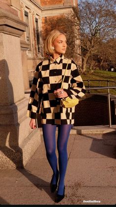 #streetstyle Circus Core, Street Style Copenhagen, Funky Prints, Shooting Ideas, Fashion Reference, Copenhagen Fashion, Copenhagen Fashion Week, Cute Fit, Blair Waldorf