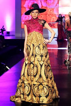 Indonesian Modern Kebaya - By Anne Avantie Batik Gown, Anne Avantie, Gaun Koktail, Indonesian Fashion