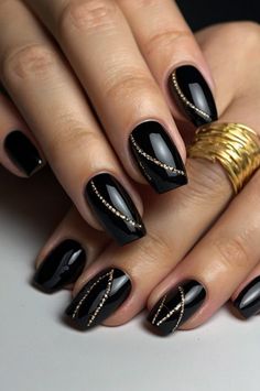 Discover breathtaking black nail designs that blend elegance with edge. Perfect for parties, work, or everyday glam. Nail art inspiration starts here! Black And Gold Short Nails, Black Nails With Gold Design, Black Nail Inspiration, Black And Gold Nail Designs, Black And Gold Nails, Inspiration Designs, Everyday Glam