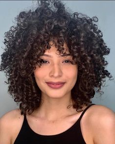 Perfect Curly Hair, Curly Color, Curly Hair Beauty, Summer Haircuts, Short Curly Haircuts, Short Curly Hair