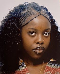 Edgy Braids Black Women, East African Hairstyles, Braids That Cover Forehead, East African Braids, Big Forehead Braids, Eritrean Braids, Habesha Braids, Round Face Braids, Ancient African Hairstyles