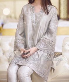 Pakistani Party Wear Dresses, Dress Pakistani, Pakistani Formal Dresses, Stylish Short Dresses