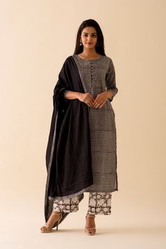 Black Mulmul Dupatta Geometric Block Print, Tuck Dress, Punjabi Salwar, Casual Formal Dresses, Eid Outfits, Hemant And Nandita, Palazzo Set, Embellished Jacket, Gathered Dress