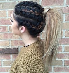 Peinados para cabello largo que querrás lucir lo antes posible Pony Hairstyles, Old Hairstyles, Braided Ponytail, Ponytail Hairstyles, Braid Styles, Diy Hairstyles, Hair Looks, Thick Hair Styles