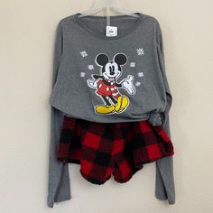 Disney Women Xl Pajama Set Top Shorts Mickey Gray Plaid Sherpa Shorts New New Without Tags Fast Shipping Thank You Mickey Mouse Long Sleeve Sleepwear For Loungewear, Disney Long Sleeve Sleepwear For Pajama Party, Disney Cotton Sleepwear For Loungewear, Casual Cotton Mickey Mouse Sleepwear, Mickey Mouse Cotton Sleepwear For Loungewear, Cotton Mickey Mouse Sleepwear For Loungewear, Casual Mickey Mouse Tops For Loungewear, Cute Mickey Mouse Sleepwear Loungewear, Cute Mickey Mouse Sleepwear For Loungewear