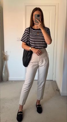 Basic Work Outfits Business Casual, Formal Business Event Outfit, Smart Casuals For Women Outfits Summer, Smart Summer Work Outfits, Office Outfits Smart Casual, Brown Pant Work Outfit, Work Outfits Women Office 2023, Dress With Dani, Outfit Ideas Summer Work Office Wear