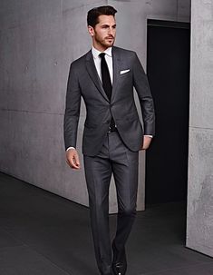 This is a Classic Two Piece Suit crafted from high quality fabric and imported materials. Our products are handcrafted by experienced tailors who make sure the that the stitching is precise, lining is proper and the overall product is sturdy enough to not go out of shape for more than a few years. Also all our products have extra margins in their length, sleeves, sides so it's easily alterable if your size changes after some time. To see more available colours and designs in this collection, Che Terno Slim Fit, Suits Business, Cocktail Party Fashion, Wedding Suits For Men, Formal Wedding Suit, Groom Suit Grey, Terno Slim, Charcoal Gray Suit, Man Blazer