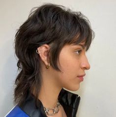 Long Women Mullet, 80s Mullet Women, Outgrown Mullet, 70s Mullet, Female Mullet, Mid Length Mullet, 80s Mullet, Modern Mullet Haircut