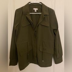 Women's Long Sleeves Calvin Klein Brand New, Olive Green, Size Petite Medium Womens Calvin Klein, Women Long Sleeve, Olive Green, Calvin Klein, Jackets For Women, Jackets & Coats, Long Sleeves, Blazer, Brand New