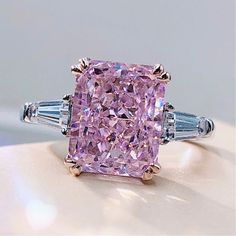 Engagement Rings Romantic, Romantic Rings, Costume Jewelry Rings, Purple Gems, Simulated Diamond Rings, Moissanite Diamond Rings, Wedding Engagement Ring, Diamond Ring Settings, Rhinestone Ring