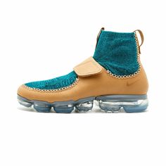 [923004-200] Mens Nike Air Vapormax x Marc Newson WHY PURCHASE FROM US? Free shipping on all orders within the US Always 100% authentic We ship within 24 hours (not including weekends or holidays) All items ship from our facility in the US (New Jersey) All sizes are quoted in US sizes Your order will ship via USPS or UPS with a traceable tracking number Quick response to customer inquires High feedback score Ship all items in secure packaging FEATURES Style: 923004-200 Color: Vachetta Tan/Rio Te Marc Newson, Air Vapormax, Mens Nike Air, Nike Air Vapormax, Sneakers Men Fashion, New Jersey, Chelsea Boots, Nike Men, Athletic Shoes