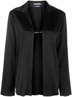 Notte logo plaque blouse from Jacquemus featuring black, stretch-cotton, V-neck, logo plaque and long sleeves. Stone Island Clothing, Black Shirts Women, Valentino Clothing, Occasion Shoes, Satin Shirt, Tshirt Skirt, Sweatshirt Shirt, Shirt Skirt, Jacket Sale