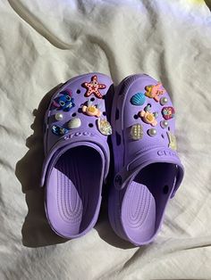 Dark Purple Crocs Outfit, Crocs Designer Jibbitz, Purple Crocs With Jibbitz, Crocks Shoes Purple, Jibbitz Crocs Charms, Croc Charms For Purple Crocs, Purple Custom Crocs, Light Purple Crocs With Charms