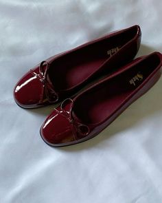 Cherry Red Shoes, Coquette Shoes, Dr Shoes, Red Flats, Heels Fashion, Christmas Gathering, Fancy Shoes, Girly Shoes, Shoe Inspo