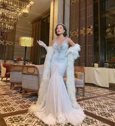 Fancy White Dress Long, Reveal Wedding Dress, Photoshoot With Pampas, Glam Wedding Dress Ball Gown, White Great Gatsby Dress, White Prom Dress With Gloves, Mexican Wedding Headpiece, Great Gatsby Ball Gown, Hollywood Glam Prom Dress