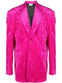 hot pink crushed velvet logo patch to the rear notched lapels front button fastening long sleeves chest welt pocket two front flap pockets straight hem Blazer Pink, Tailored Blazer, Breasted Blazer, Crushed Velvet, Blazers For Women, Outerwear Women, Welt Pocket, Oversized Fits, Single Breasted