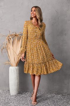 V Neck Long Sleeve Button Detail Ruffle Hem Floral Midi Dress New Trendy Dresses, Feminine Clothing, Frock For Women, Latest Fashion Dresses, Short Dresses Casual, Mini Dress Casual, Feminine Outfit, Floral Midi Dress, Mini Dresses