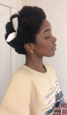 Short African Hairstyles, Afro Accessories, Short 4c Hair, Black Hair Inspiration, Hair 4c, Black Babydoll, 4c Natural Hair