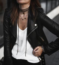 Biker Shorts Outfit, Leather Jacket Outfits, Fashion Blogger Style, Looks Black, Winter Trends, Mode Inspo, Black Leather Jacket, Inspiration Style