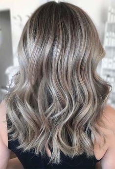 63 Cool Ash Blonde Hair Color Shades: Ash Blonde Hair Dye Kits to Try Cool Ash Blonde Hair, Blonde Hair Color Shades, Dark Ash Blonde Hair, Ash Blonde Hair Dye, Ash Blonde Hair Color, Light Ash Blonde Hair, Blonde Hair Colour Shades, Blonde Hair Dye, Cool Ash Blonde