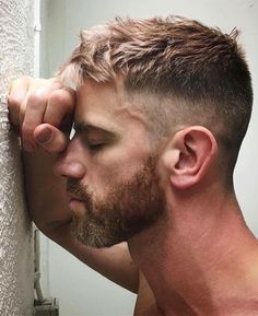 Men Fade Haircut Short, Short Fade Haircut, High Fade Haircut, Men's Short Hair, Mens Fade, Faded Hair, Men Haircut Styles, Mens Haircuts Fade