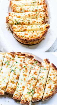 how to make cheesy garlic bread on a white plate with text overlay