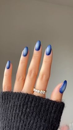 December Nail Ideas Blue, Dark Blue Gel Nails Ideas, Blue Nail Art Simple, Gigi Nails, Nexgen Nails, Blue Gel Nails, Natural Nail Art, December Nails, Squoval Nails