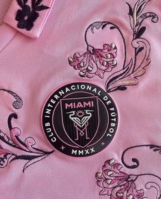 Embroidered Football Shirts, Outlander Magazine, Sports Aesthetics, Clothes Painting, Miami Shirt, Miami Football, Sports Jerseys, Inter Miami