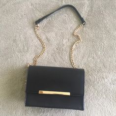 Black Purse With Gold Detailing Practically Brand New / Still In Great Condition Only User Once But I Don’t Want It Anymore No Damages At All Forever 21 Bags, Black Purse, Bags Black, Black Purses, Gold Details, Cosplay Costumes, Shoulder Bags, Forever 21, Bag Lady