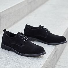 Category:Oxfords; Upper Materials:Suede; Season:Fall; Gender:Men's; Activity:Walking Shoes; Toe Shape:Square Toe; Style:Casual; Outsole Materials:Rubber; Occasion:Daily; Closure Type:Lace-up; Function:Wear Proof,Non-slipping,Breathable; Pattern:Solid Colored; Shipping Weight:0.7; Listing Date:10/13/2020; Foot Length:; Size chart date source:Provided by Supplier.; Special selected products:COD Suede Oxford Shoes, Comfortable Mens Shoes, Reef Sandals, Daily Walking, Black Shoes Men, Brown Oxfords, Outdoor Office, Brown Fall, Shoes Classic