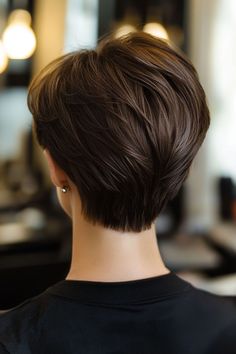 Highlights Brown Hair Short, Short Haircuts Ideas, Pixie Cut Hairstyles, Pixie Haircut Fine Hair, The Haircut, Haircuts Ideas, Short Hair Images, Mia Farrow, Cut Hairstyles