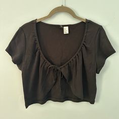 Never Worn. There’s Some Dust From Being Folded In The Closet For So Long But It Will Be Lint Rolled Before Sending Out! Black Casual Blouse From H&m, H&m Casual Black Blouse, H&m Black Casual Blouse, Casual Black Blouse By H&m, Casual Black Crop Top Blouse, Trendy H&m Short Sleeve Tops, Fitted Summer T-shirt From H&m, H&m V-neck Tops For Day Out, H&m Black Short Sleeve Tops