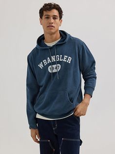 Sometimes, a simple sweatshirt is all you need. Our Men’s Logo Relaxed Fit Hoodie is crafted for comfort from season to season. It’s made of a soft cotton fabric that will keep you warm without weighing you down. A drawstring at the hood offers the perfect fit and its kangaroo pocket provides plenty of space for any essentials. Plus, this hoodie comes with the logo you love and founding year of our brand for an extra dose of authenticity. Simple Sweatshirt, Wrangler Shirts, S Logo, Man Logo, Midnight Navy, Workout Hoodie, Men's Shirts, Kangaroo Pocket, Kangaroo