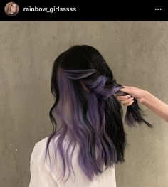 Slip Dye Hair, Layered Hair Dye, Peekaboo Hair Color Ideas, Hidden Hair Color, Highlight Ideas, Hair Color Underneath, Peekaboo Hair, Hair Color Streaks, Hair Streaks