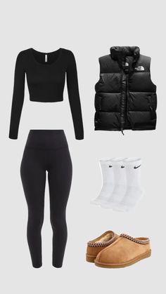 Cute Black Vest Outfits, Chill School Outfits Lazy Days, Lazy Day Outfits Winter, Lazy Outfits Aesthetic, Cold Outfit Ideas, Winter Outfits Jeans, Outfits With Vest, Cute Outfits For Winter, Uggs Outfits