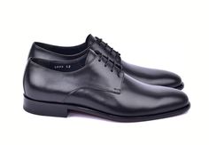 Style: Corrente Italian Leather Lace-Up Shoe Black Gorgeous, Italian Leather lace-up Blucher Oxford from the Corrente collection features a Plain Toe, soft Calfskin lining, a clean welt and a full Leather Sole! Elegant Business Lace-up Derby Shoes, Elegant Goodyear Welted Lace-up Derby Shoes, Elegant Fitted Lace-up Derby Shoes, Elegant Fitted Derby For Office, Fitted Elegant Derby For Office, Elegant Fitted Black Derby Shoes, Elegant Black Derby Shoes, Elegant Black Lace-up Shoes For Evening, Elegant Goodyear Welted Lace-up Derby