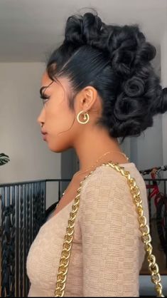 Protective Style Updo, Updos Natural Hair, Nighttime Hairstyles, Natural Hair Styles Updo, Elegant Black Hairstyles, Natural Updo Hairstyles For Black Women, French Roll Hairstyle For Black Women, Natural Hair Wedding Styles, Elegant Natural Hairstyles Black