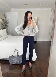 Cardigan Work Outfit, Cardigan Outfit Work, Navy Blue Pants Outfit, Navy Pants Outfit, Trouser Pants Outfits, Blue Pants Outfit, Petite Work Outfits, Pants Outfit Work, Navy Blue Outfit