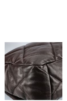 Masse: B 35 x H 25 x T 15 cm Schulterkette: 90 cm Material: Lammleder, Metall Farbe: Chocolate Hardware: Altgold, Silber, Anthrazit Zubehör: Chanel Dustbag, Microchip Zustand: Sehr gut Brown Quilted Leather Shoulder Bag, Brown Quilted Leather Bag, Luxury Brown Quilted Bag, Formal Brown Quilted Shoulder Bag, Chanel 19, Prada Bag, Debit Card, Dior Bag, Louis Vuitton Bag