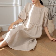 "Cool and comfortable for hot summer days, this natural linen dress is elegant and stylish. It is a wonderful wardrobe staple that's a timeless classic you'll wear again and again.Pure natural linen materials, comfortable, breathable, refreshing and soft fabric. All our items are Tailored and Handmade and Made to Order ,I can make Any Size . I design new styles every week, please collect my store. I believe that you will meet your favorite styles. ★★FEATURES Linen 55% + Cotton 45% ( Medium Weigh Long Linen Dress Casual, Linen Dress Short, Linen Dress Casual, Natural Linen Dress, Long Linen Dress, Linen Midi Dress, Dress Linen, Long Midi Dress, Grey Coat