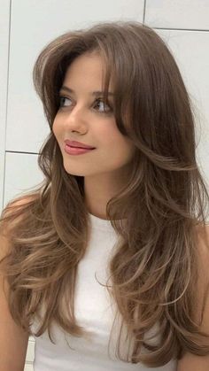 Cute Haircuts Curtain Bangs, Curtain Bangs With Layers Brown Hair, Cute Haircut With Layers, Hair Cut Ideas Girls, Long Layers Face Frame Curtain Bangs, Curtain Bangs With Butterfly Cut, Brunette Hair Cuts Long Face Framing, Haircuts Layers And Curtain Bangs, Butterfly Haircut Long Layers